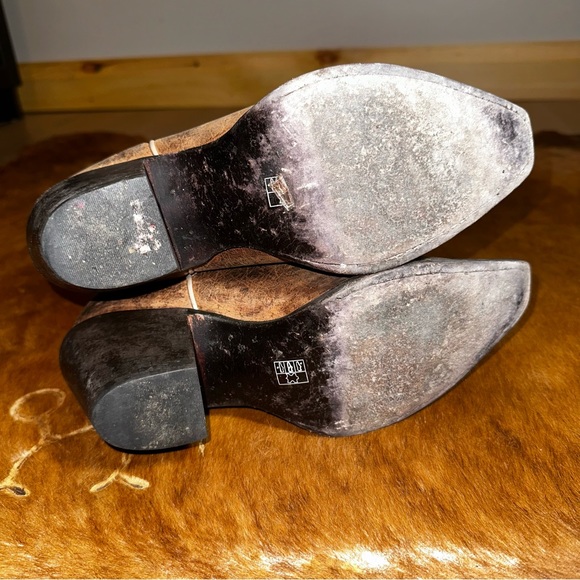 J.B. Dillon, genuine leather - Picture 6 of 13